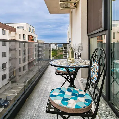 Retreat アパート *